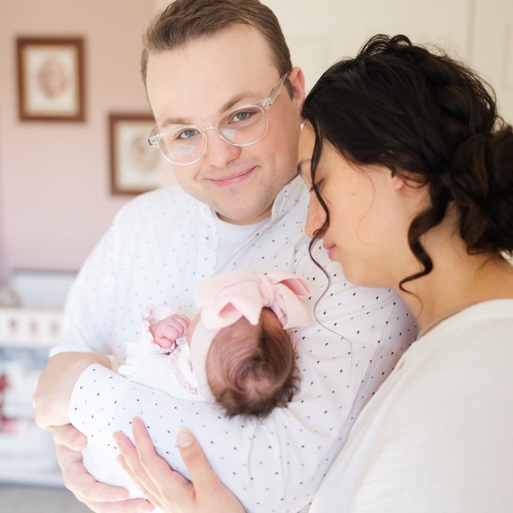 Meet your Posher, Cody - Picture 5 of 5